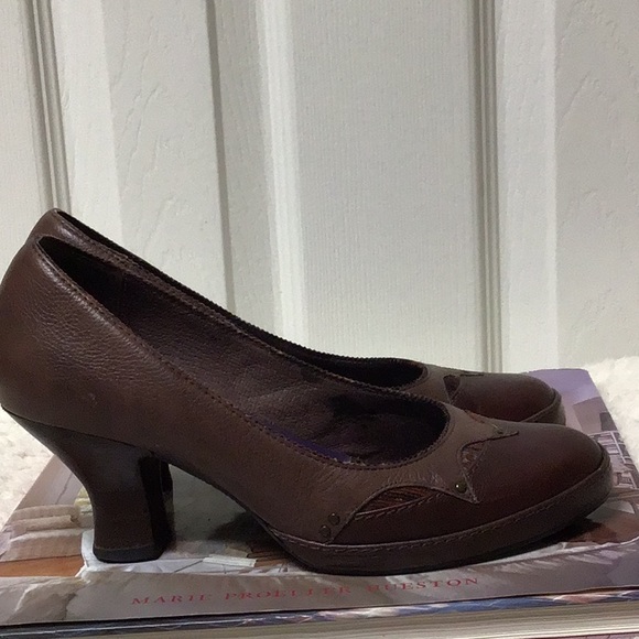 Clark’s Indigo Brown leather pumps 6M - Picture 7 of 7